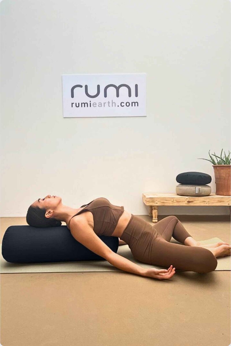 Rumi Earth - Cotton Yoga Bolster – Round - Graphite - RU - YCB - RD - GE - Yoga Props